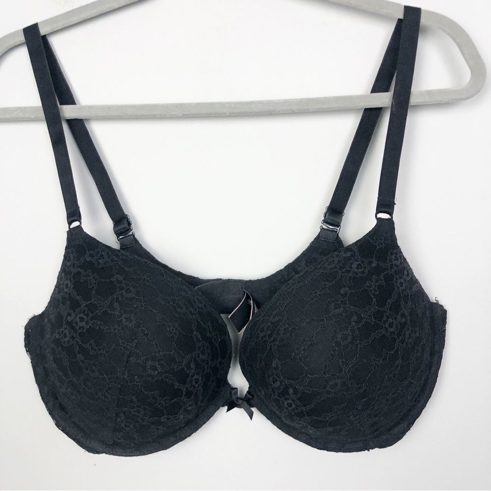 VICTORIA’S SECRET | Black Floral Lace Push Up Bra Padded Size 36DD